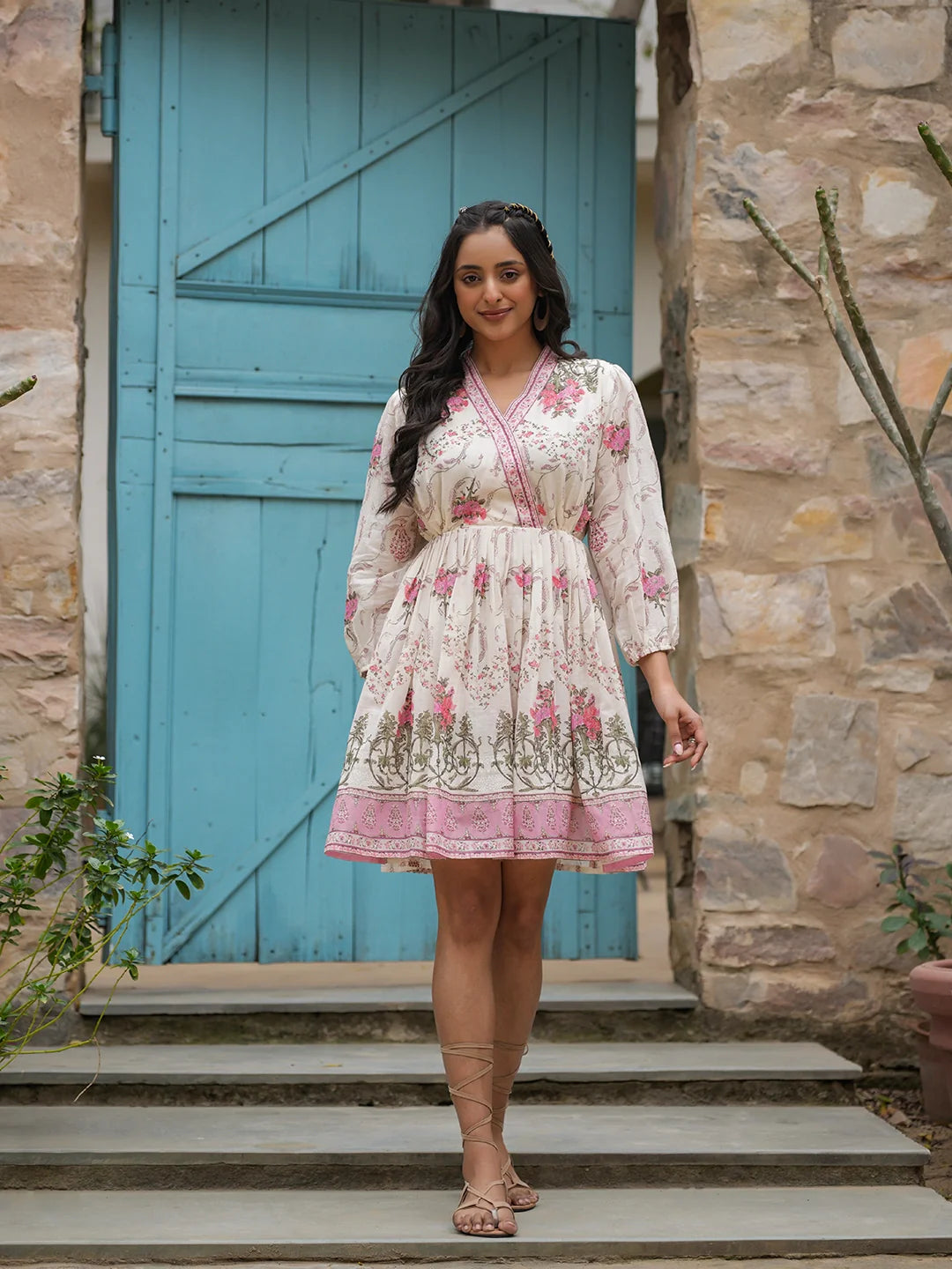 Siya WOMEN'S PINK ARTISTIC ALLURE: SHORT DRESS WITH PRINT