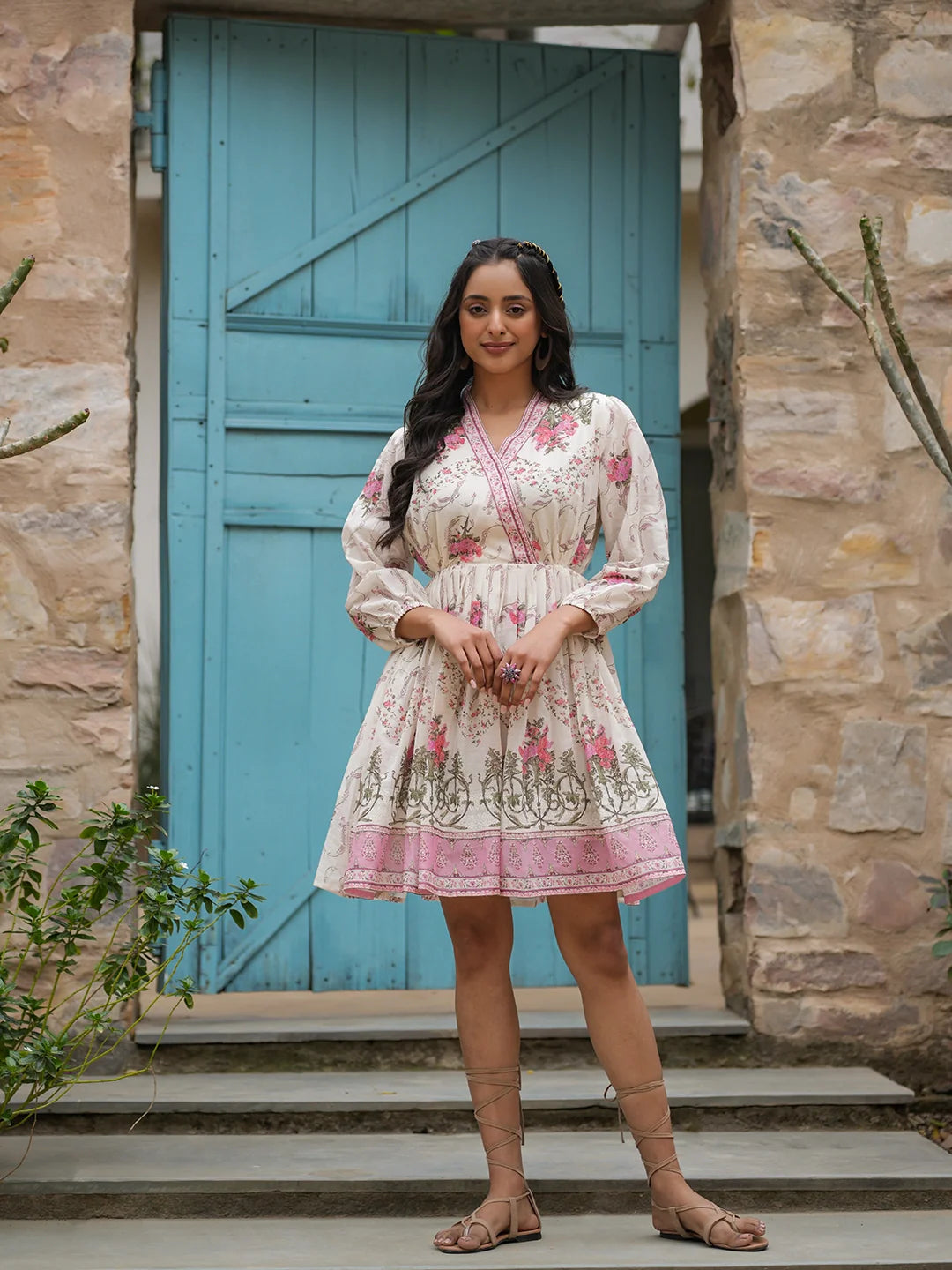 Siya WOMEN'S PINK ARTISTIC ALLURE: SHORT DRESS WITH PRINT