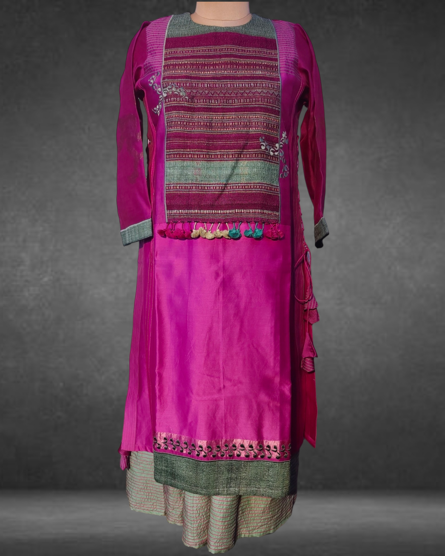 Bhujodi Dress With Modal Inner