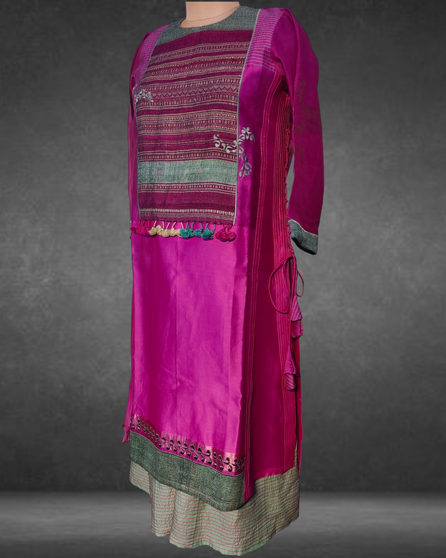 Bhujodi Dress With Modal Inner